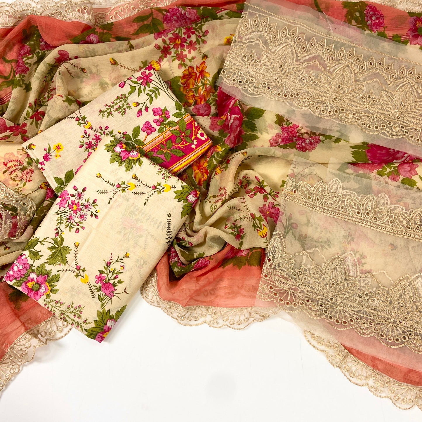 Maria B Emb Luxury Lawn 3PC