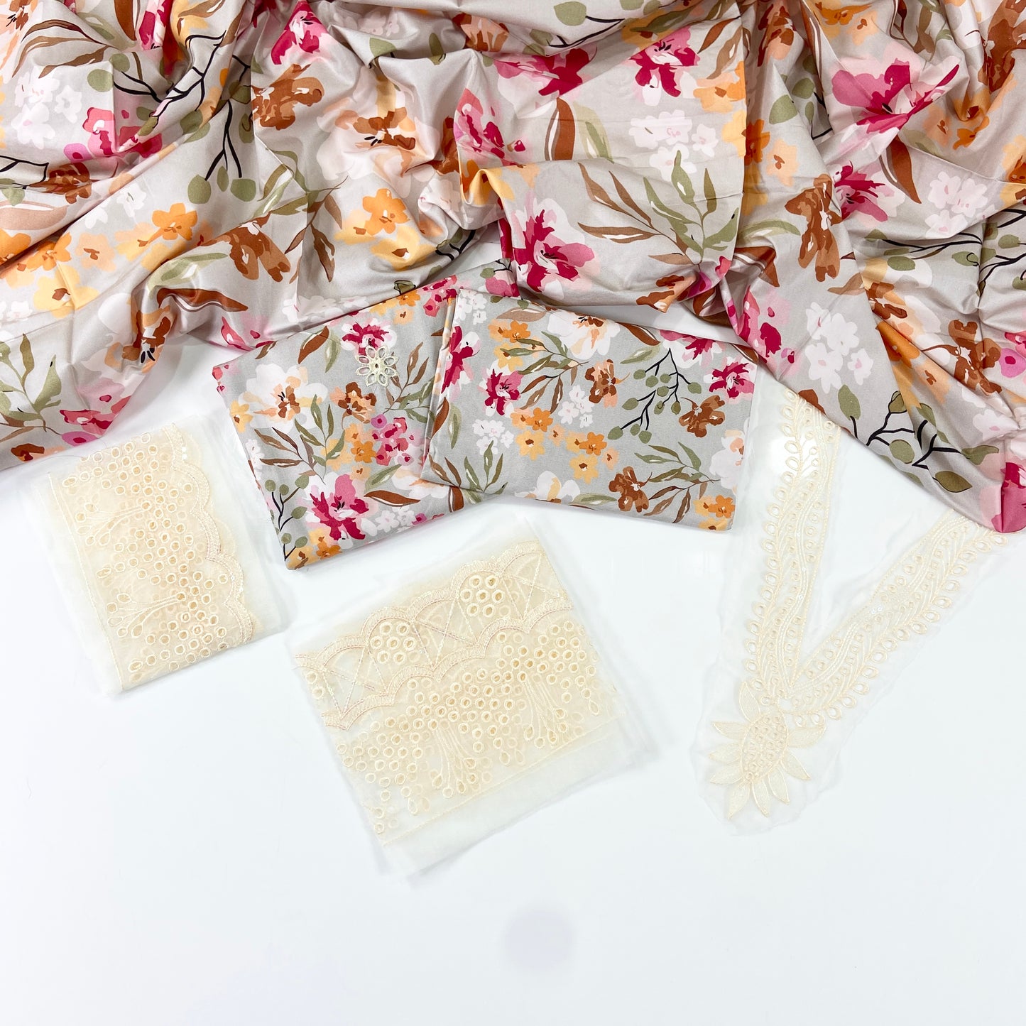 Crimson Luxury Emb Linen 3PC