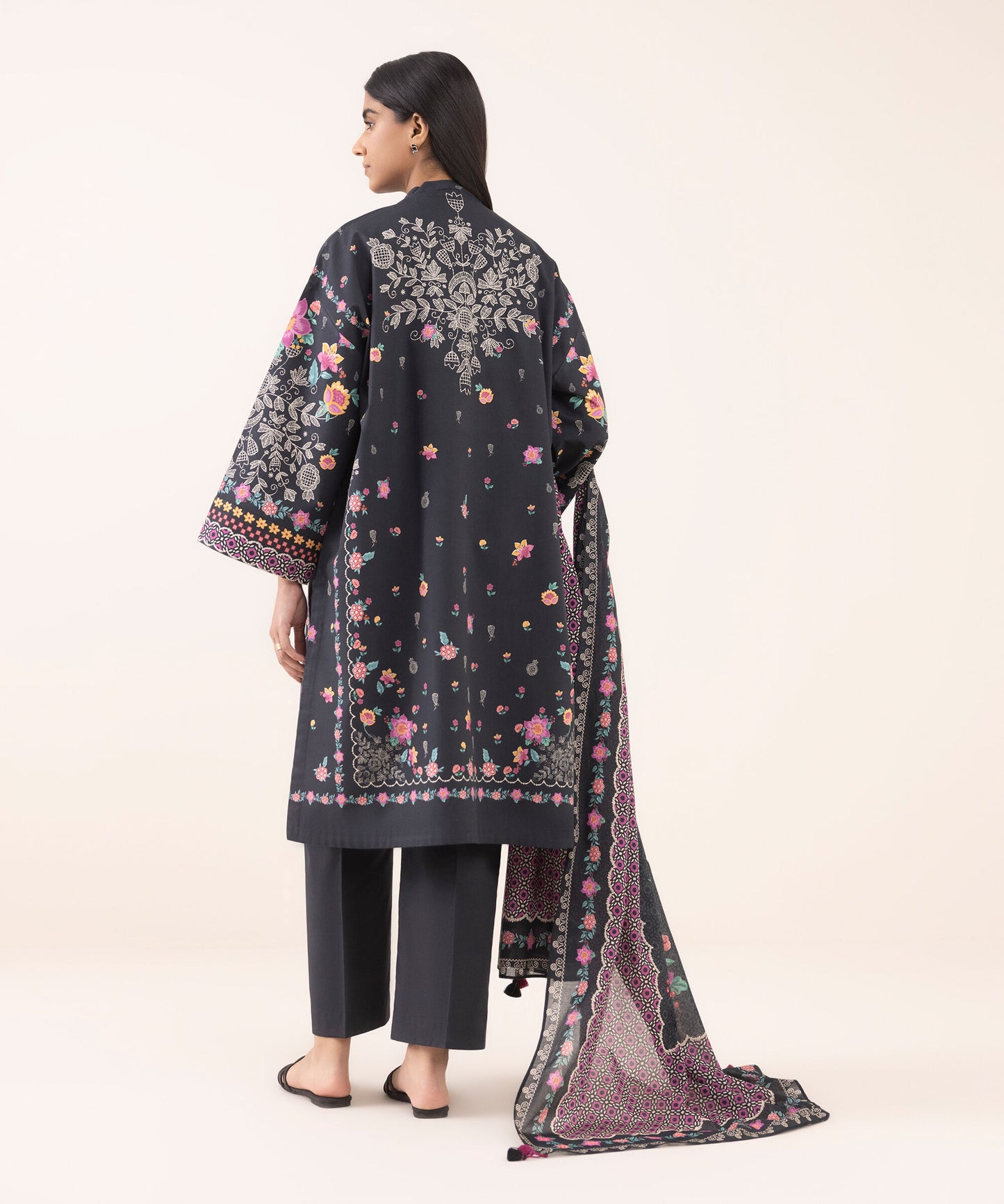 Sapphire Daily Printed Lawn 3PC