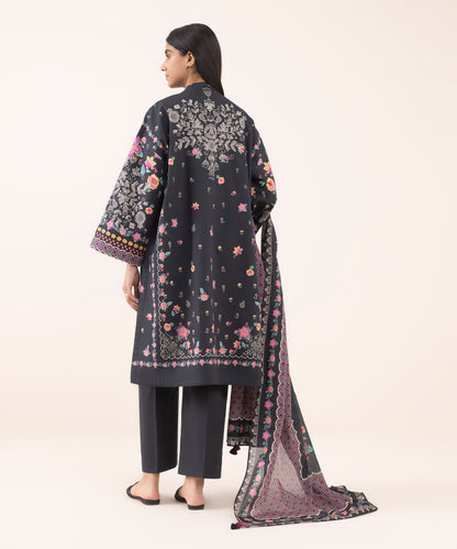 Sapphire Daily Printed Lawn 3PC