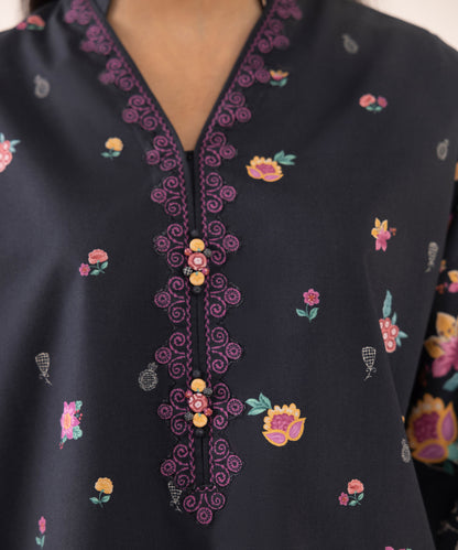 Sapphire Daily Printed Lawn 3PC