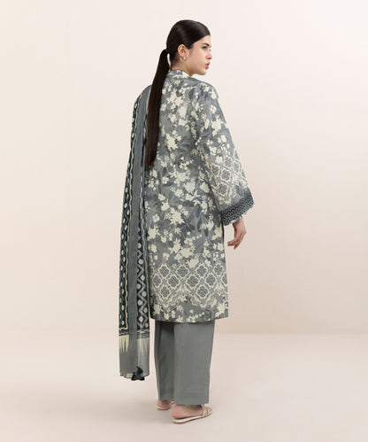 Sapphire Daily Digital Printed Lawn 3PC