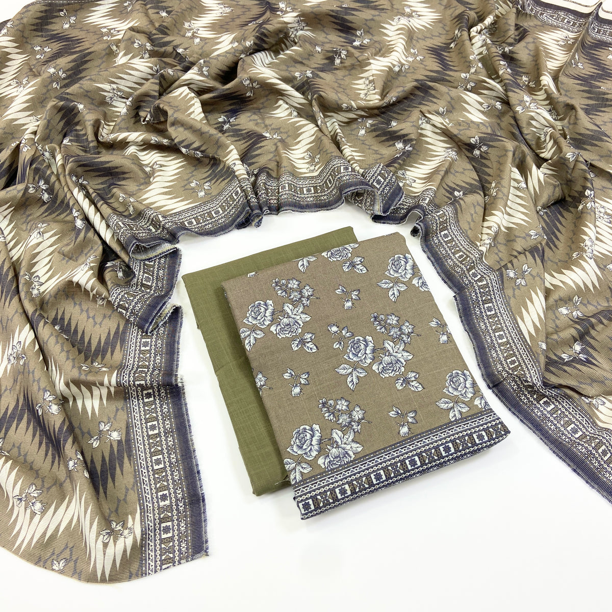 Anaya Noor Printed Chamki Khaddar 3PC
