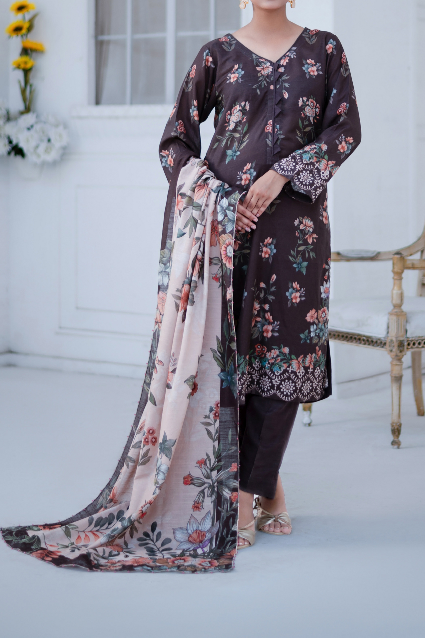Mawra Essential Printed Khaddar 3PC