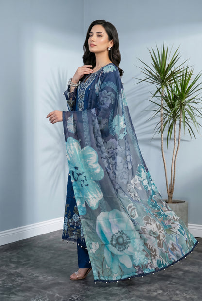 Shiffli Kari By Anaya Noor Emb Lawn 3PC
