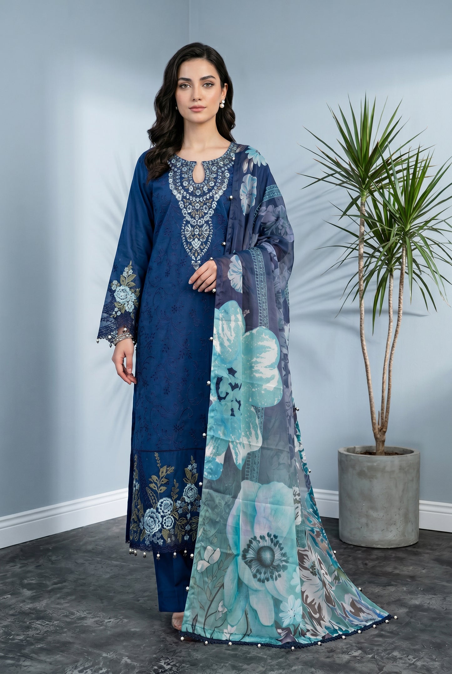 Shiffli Kari By Anaya Noor Emb Lawn 3PC