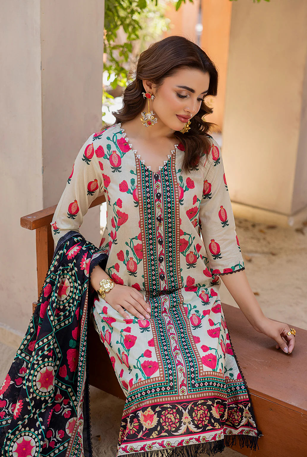 Naqsh Luxury Printed Lawn 3-PC