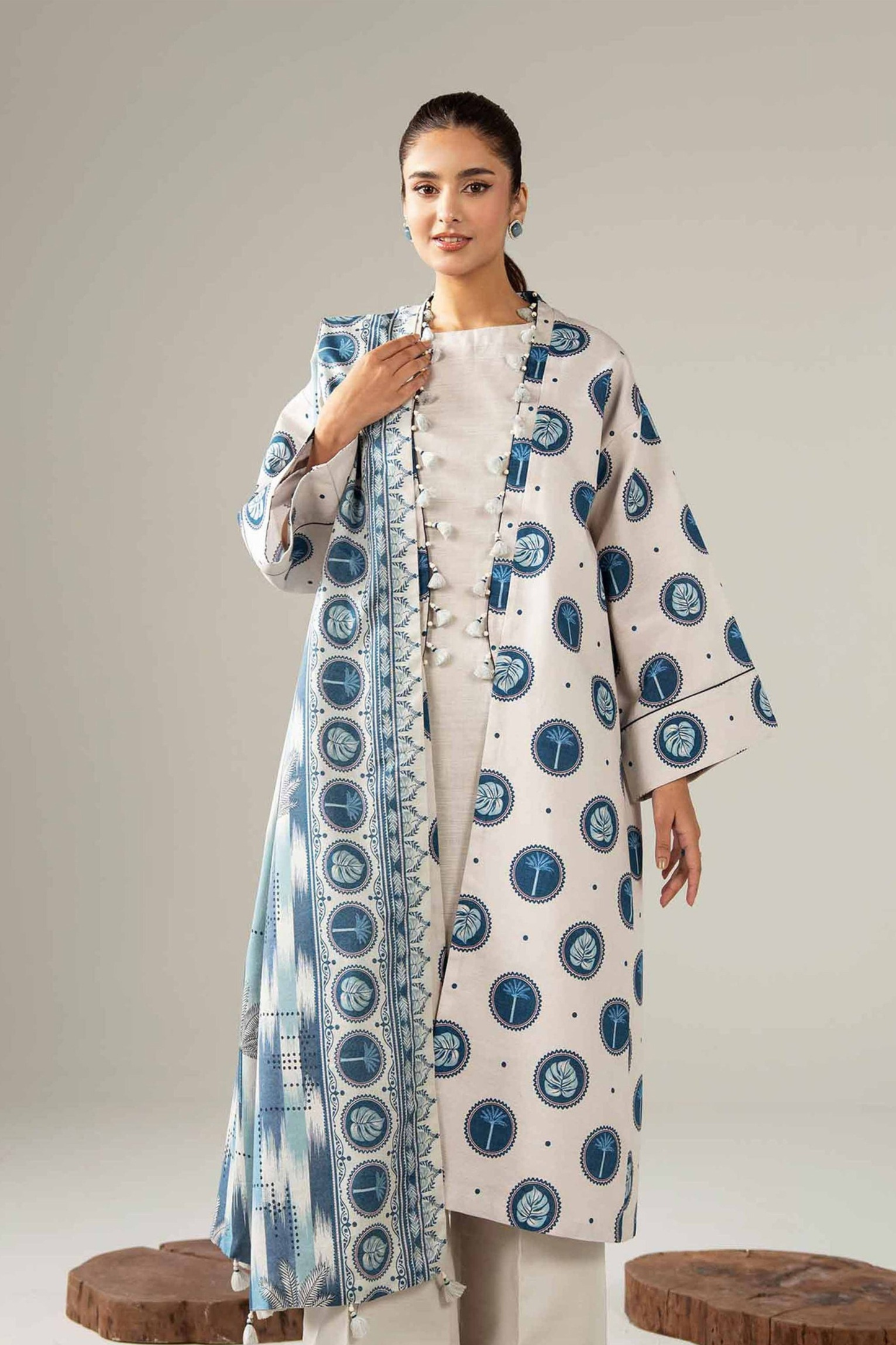 Nishat Digital Printed Lawn 3PC