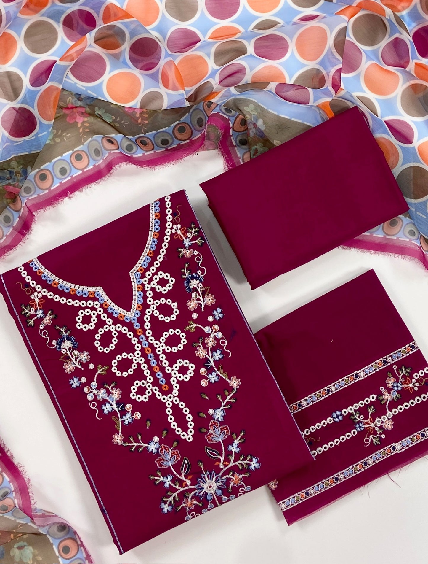 Jazmin Plain Embroidered Lawn 3PC