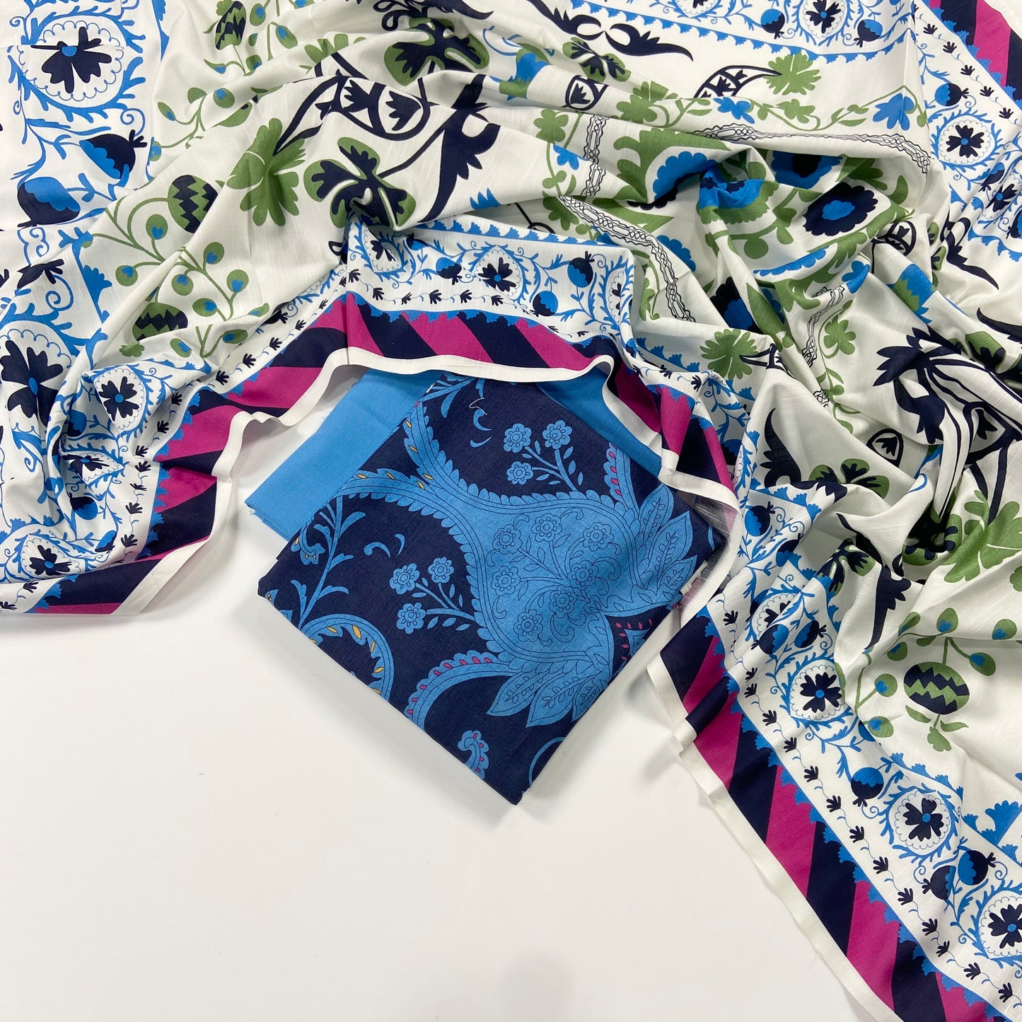 Abrish Exclusive Morroco Khaddar 3PC