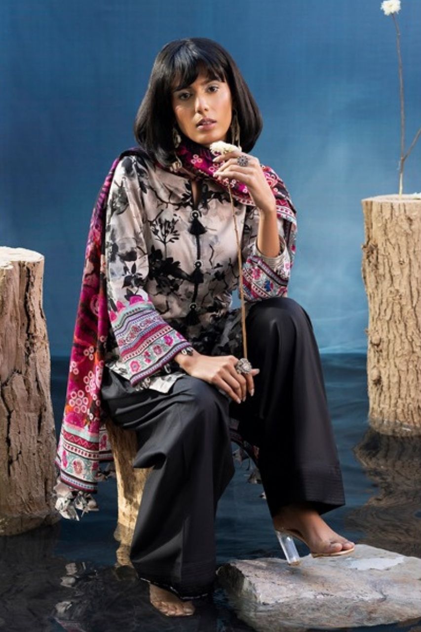 Pehli Kiran By Paltar Premium Printed Lawn 3PC