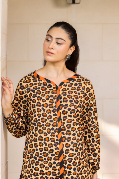 Raabi Digital Printed Khaddar 2PC