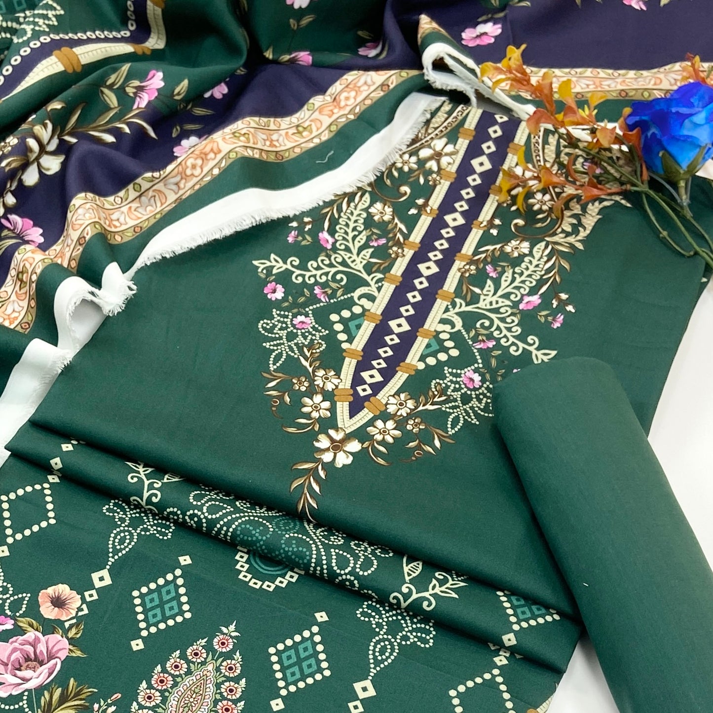 Raqs By Uneq Digital Printed Cotton Viscose 3PC