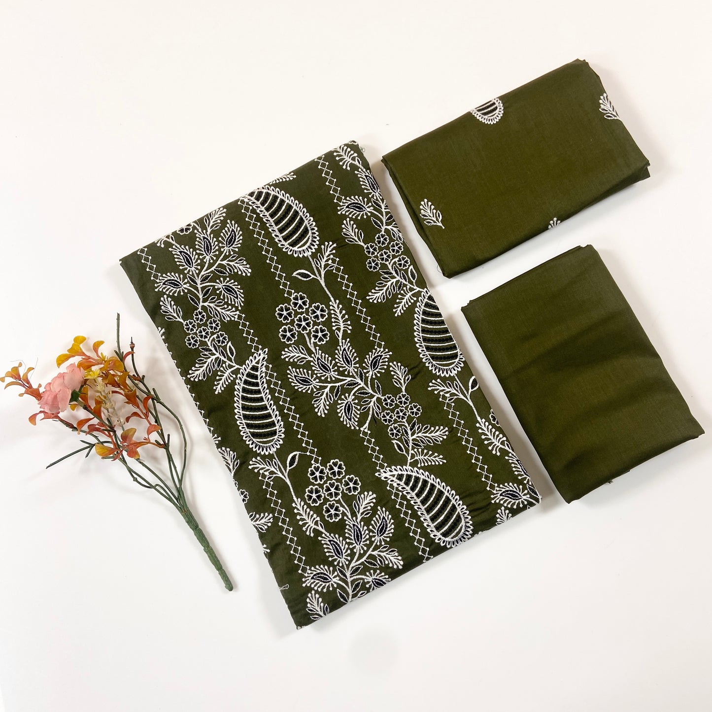 Bareeze Plain Emb Shirt & Trouser Lawn 2PC
