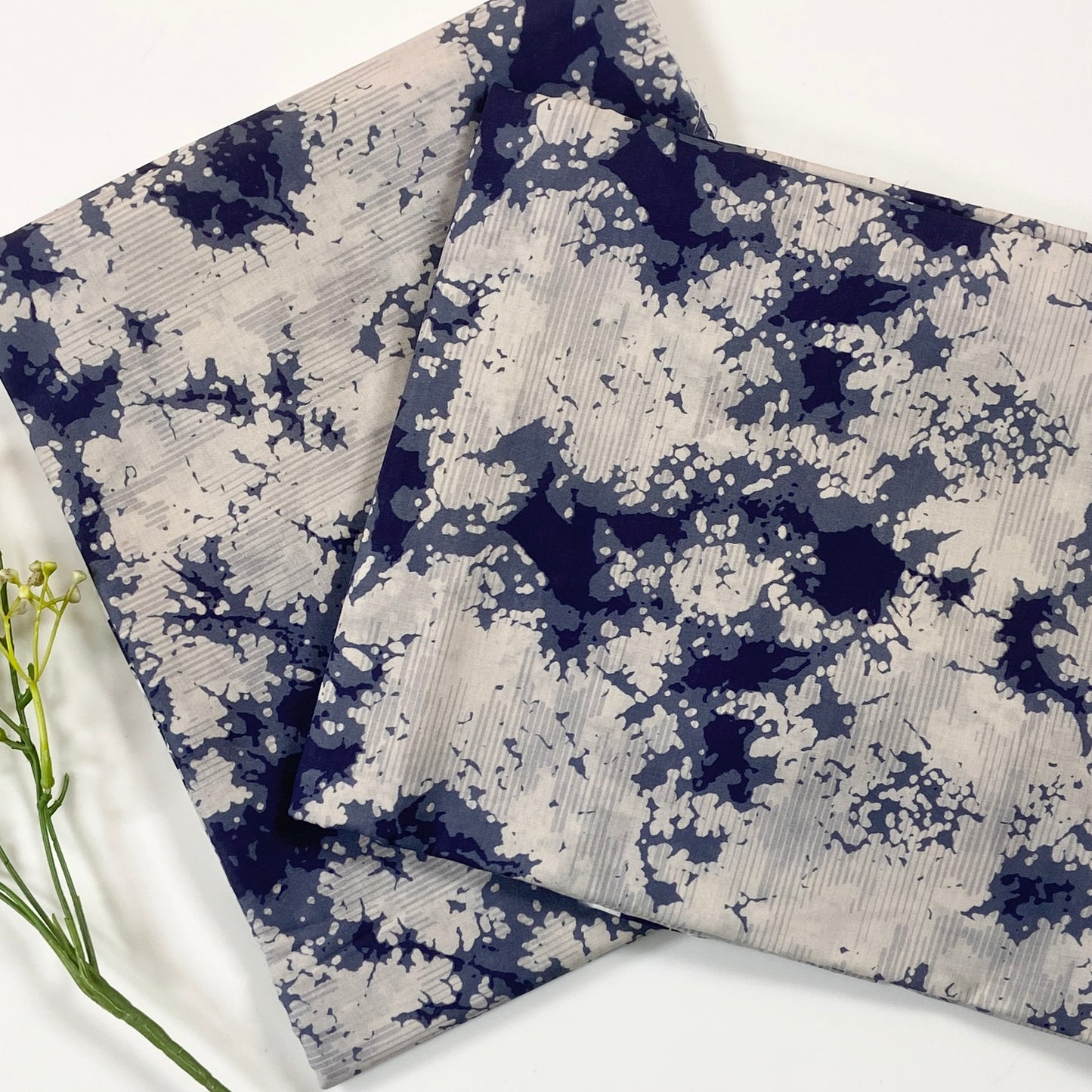 Elaya Platinum Premium Printed Lawn 2PC