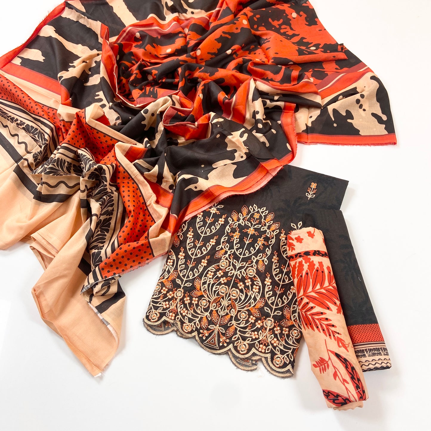 Sahiba By Pak Fabrics Printed & Emb Chickenkari Lawn 3PC