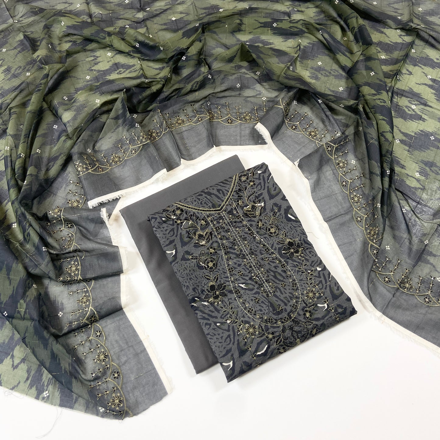 Sapphire Digital Printed & Emb Lawn 3PC