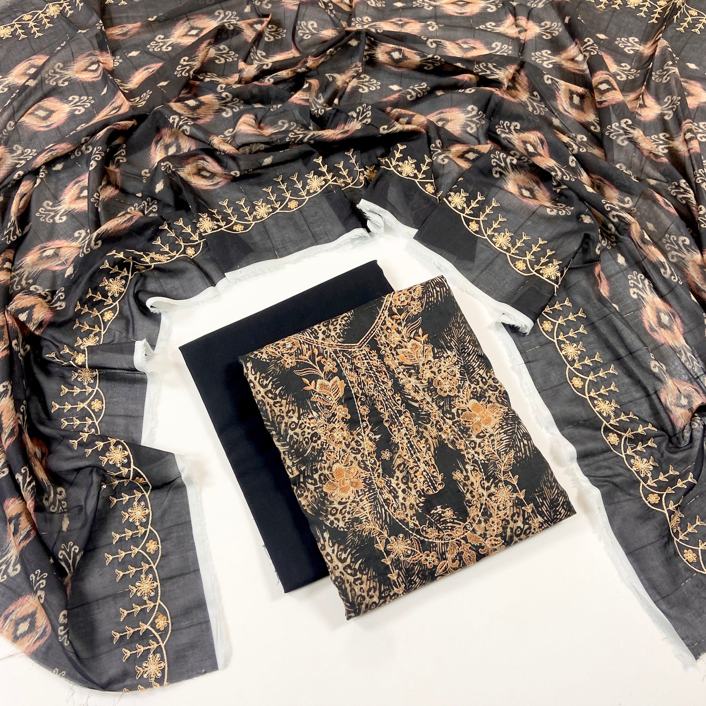 Sapphire Digital Printed & Emb Lawn 3PC