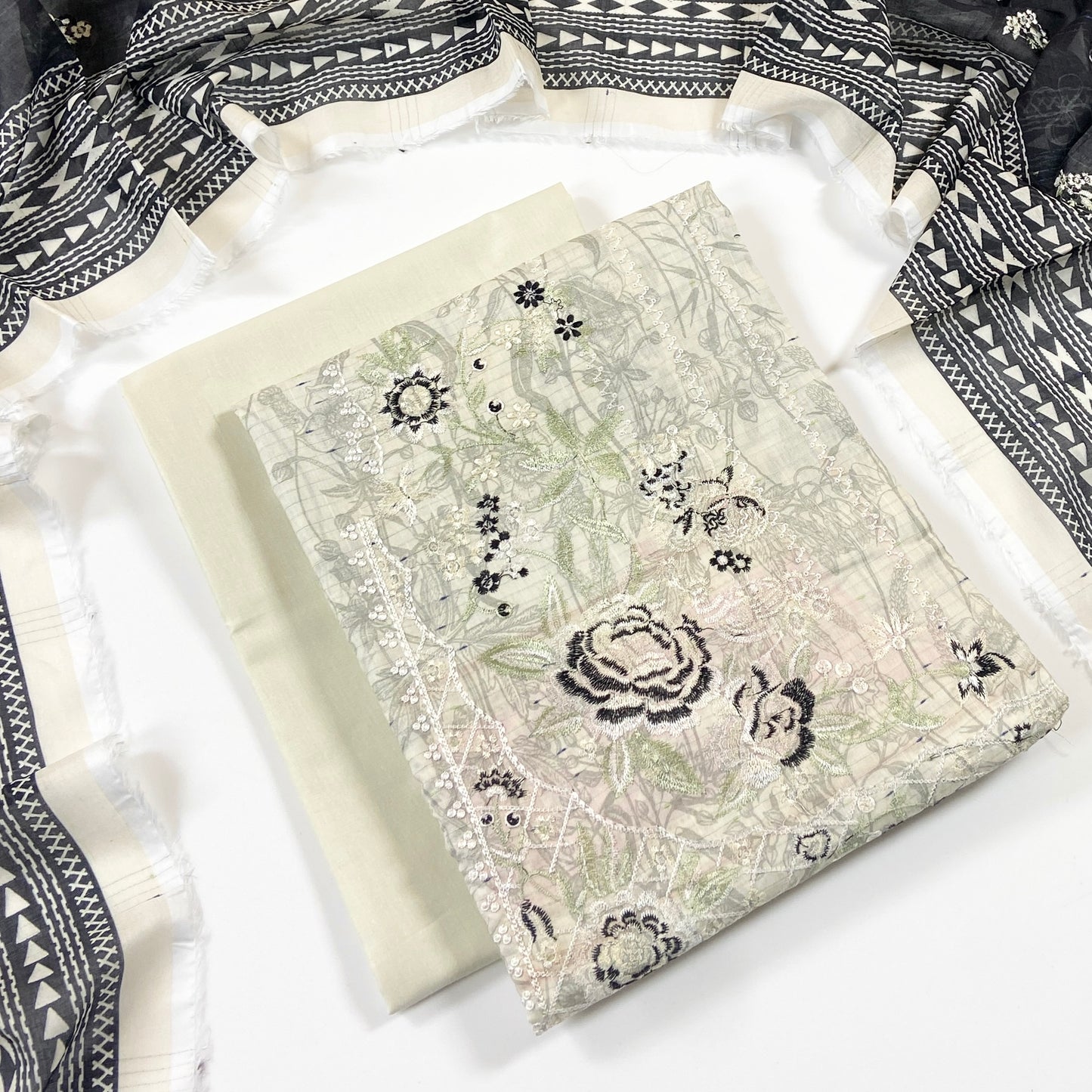 Sapphire Digital Printed & Emb Lawn 3PC