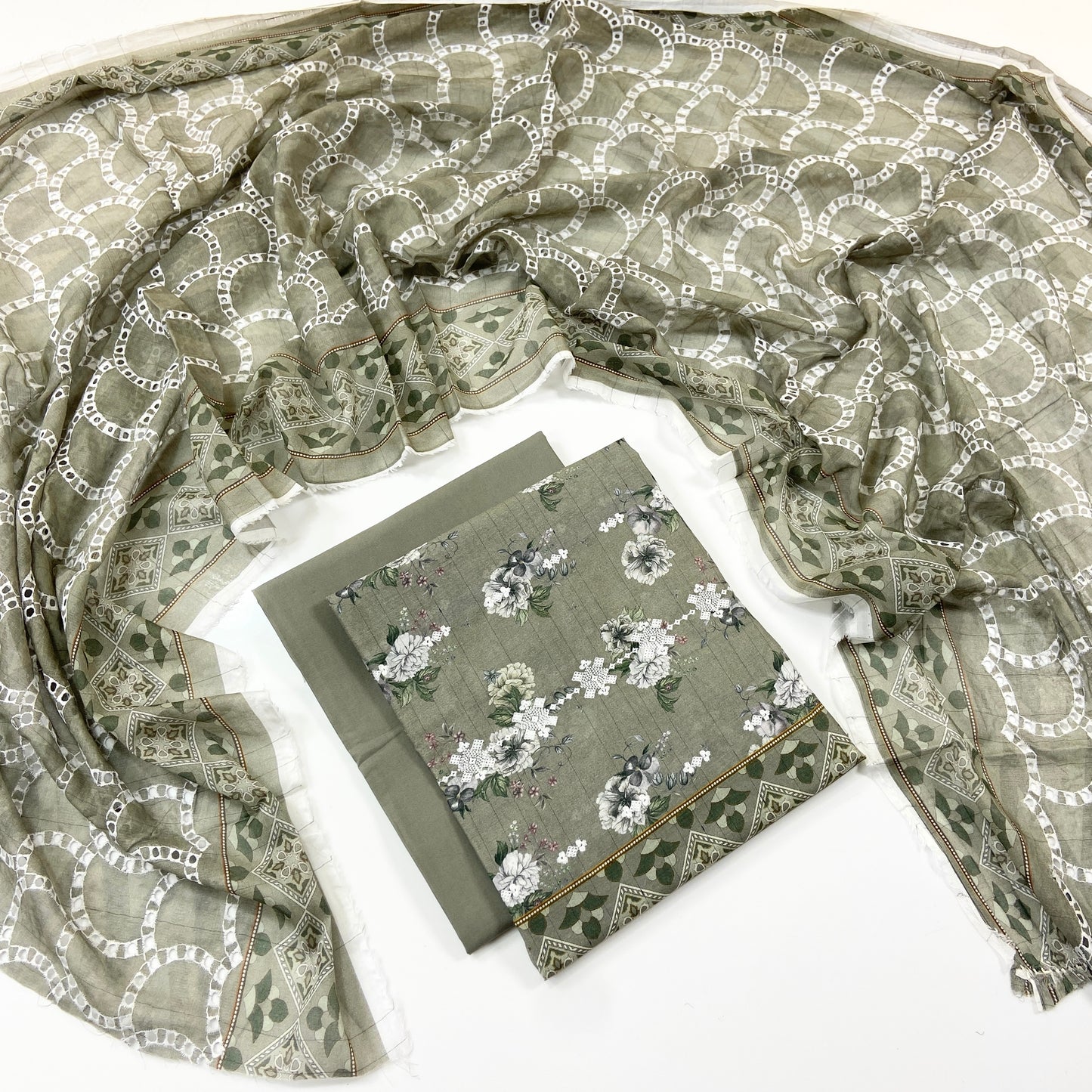 Sapphire Digital Printed & Emb Lawn 3PC