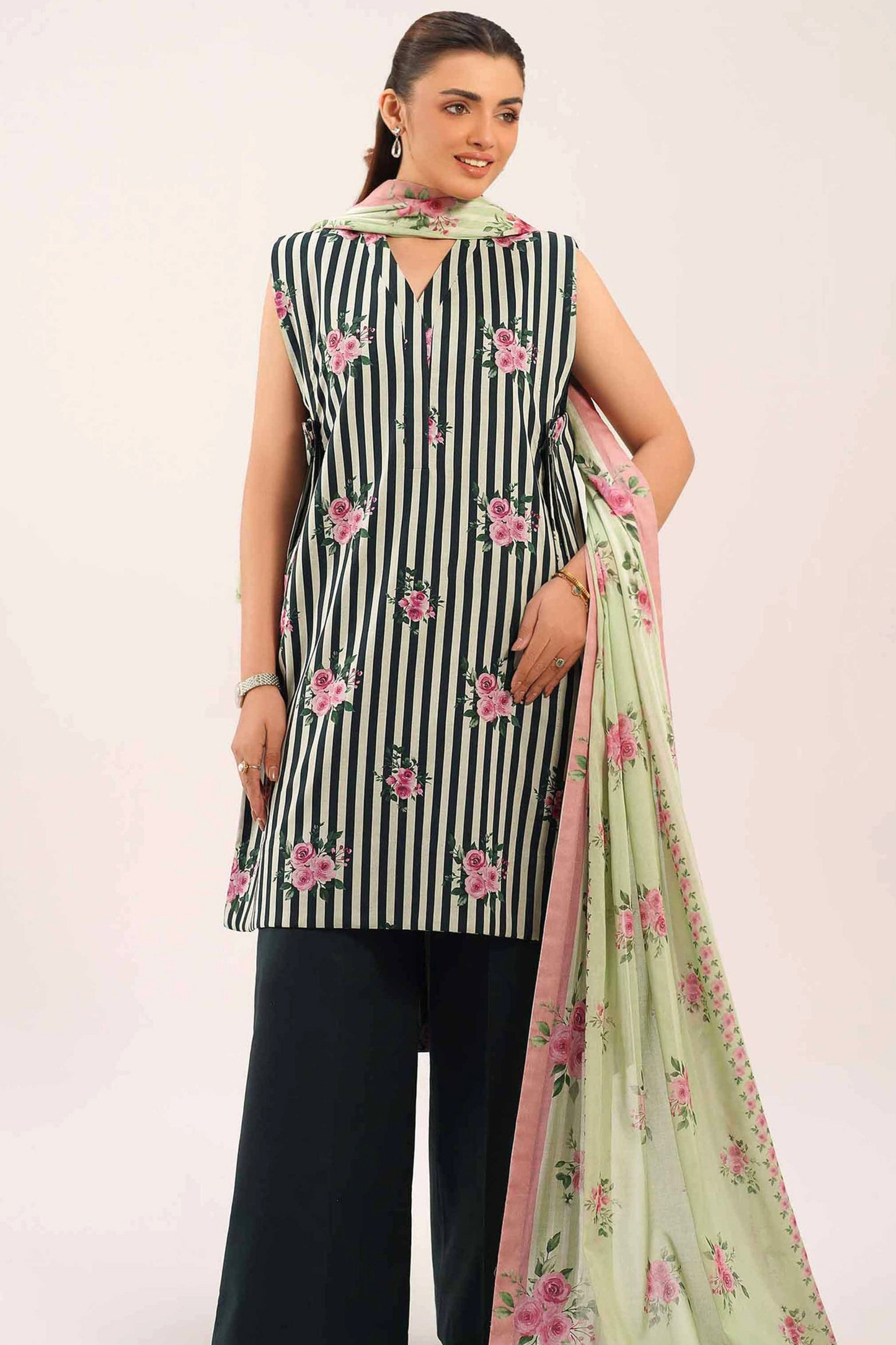 Nishat Digital Printed Lawn 3PC