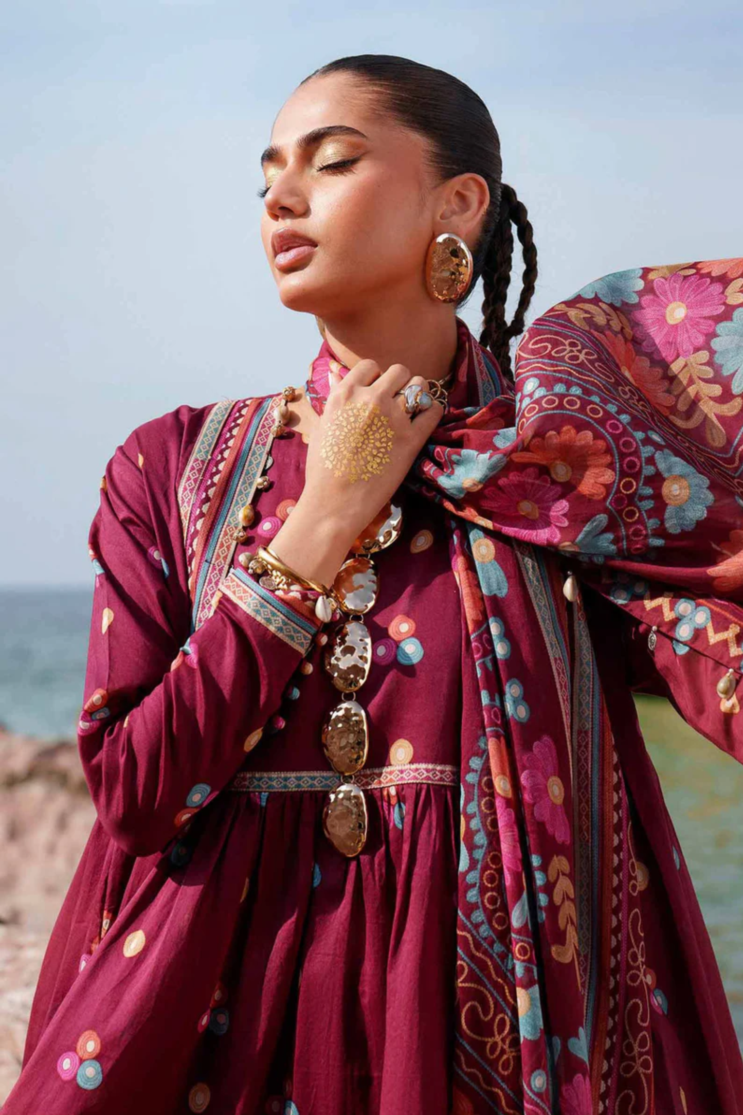 Nishat Digital Printed Lawn 3PC