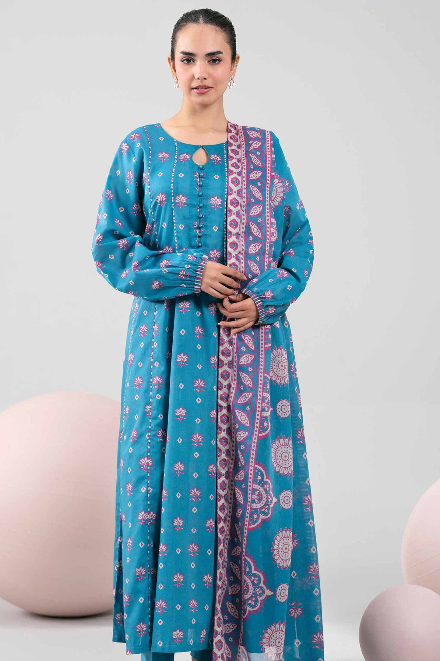 Nishat Digital Printed Lawn 3PC