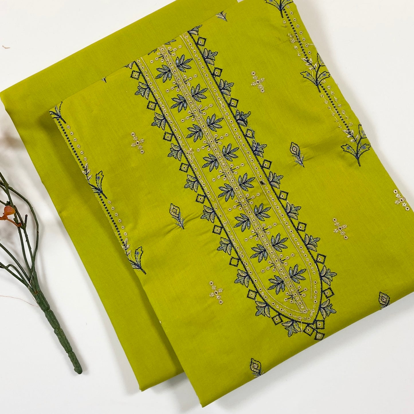 Beechtree Plain Emb Shirt & Trouser Lawn 2PC