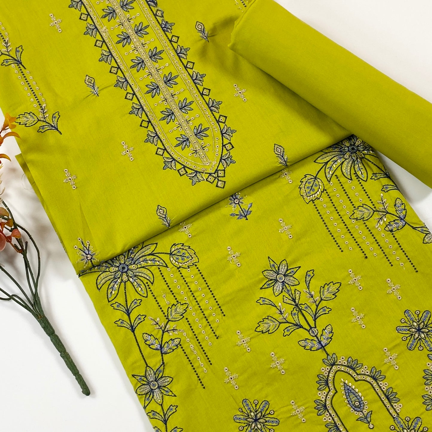 Beechtree Plain Emb Shirt & Trouser Lawn 2PC