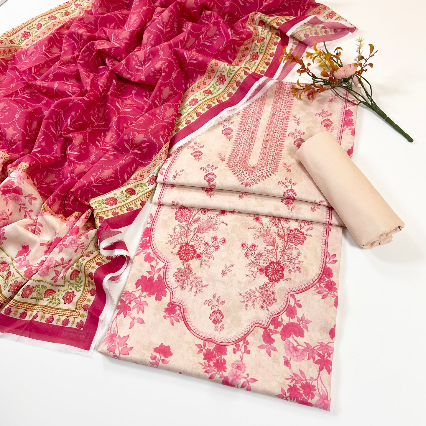 Mausummery Digital Printed Lawn 3PC