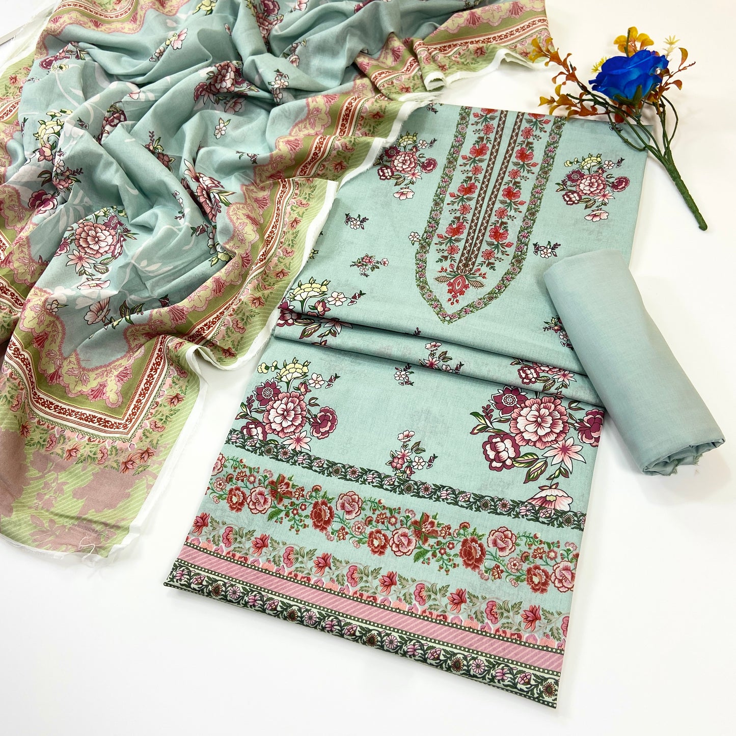 Mausummery Digital Printed Lawn 3PC