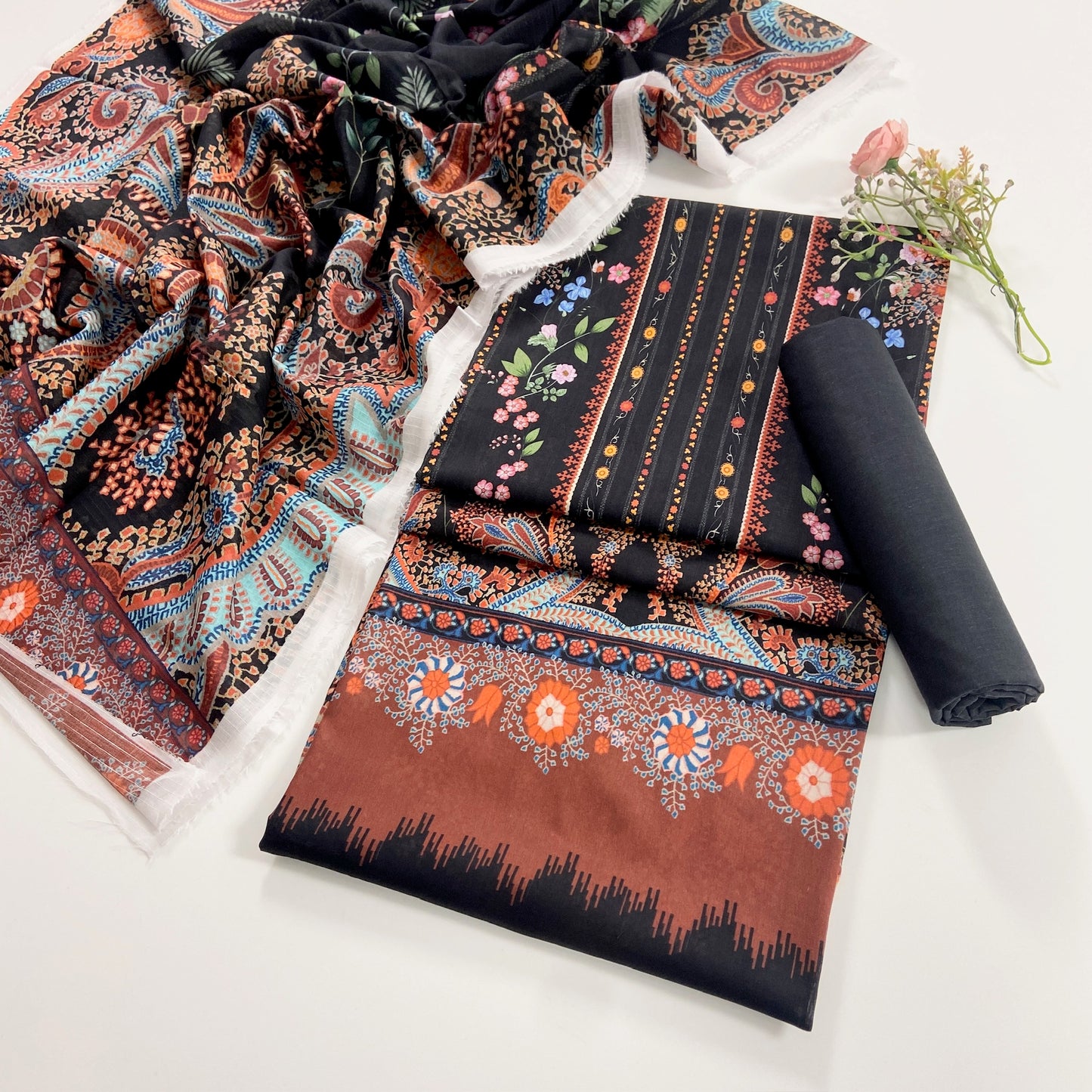 Raiha Premium Printed Lawn 3PC