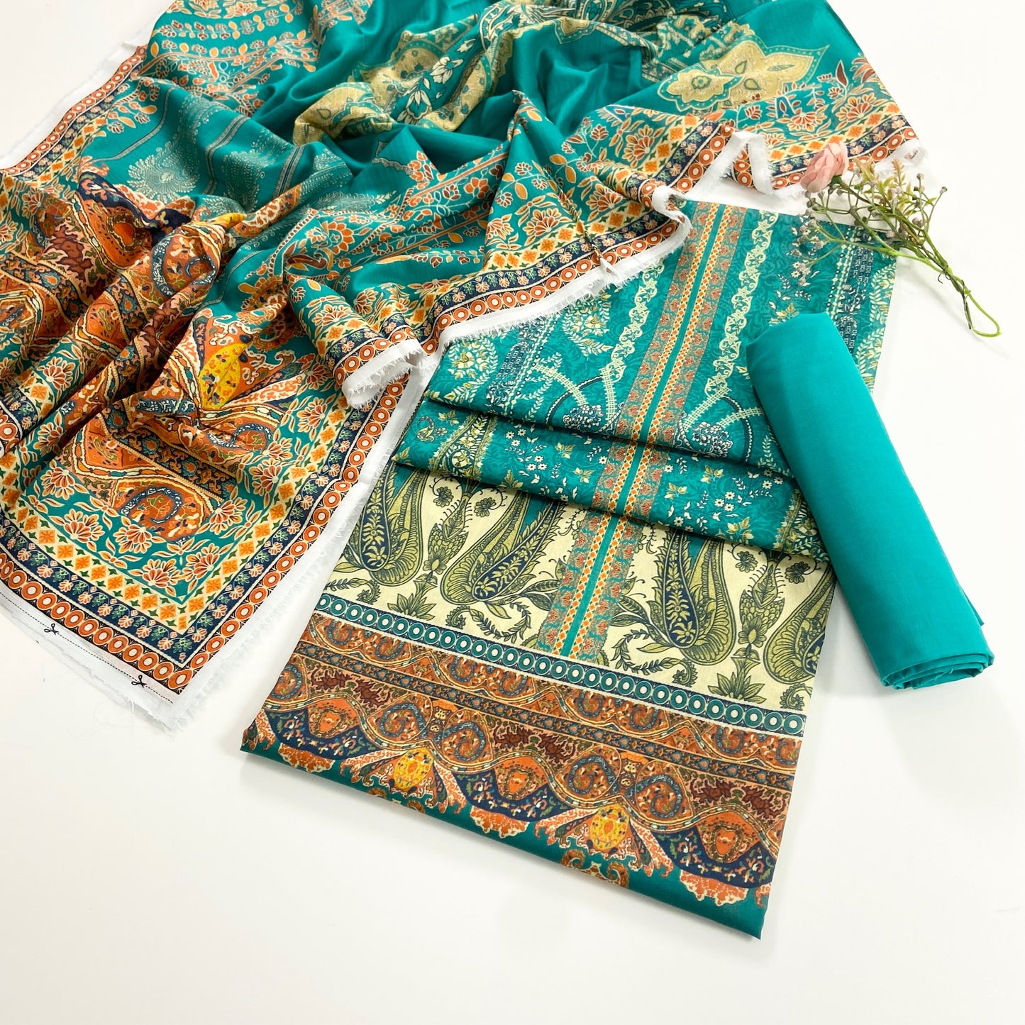 Raiha Premium Printed Lawn 3PC