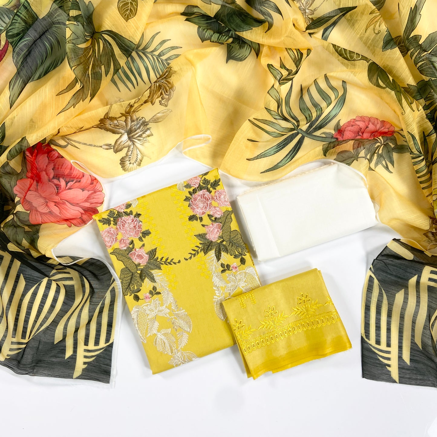 Elaf Luxury Embroidered Lawn 3PC