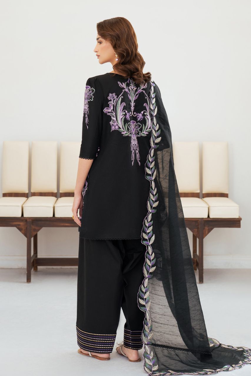 Sera By Mahnur | Lawn'26