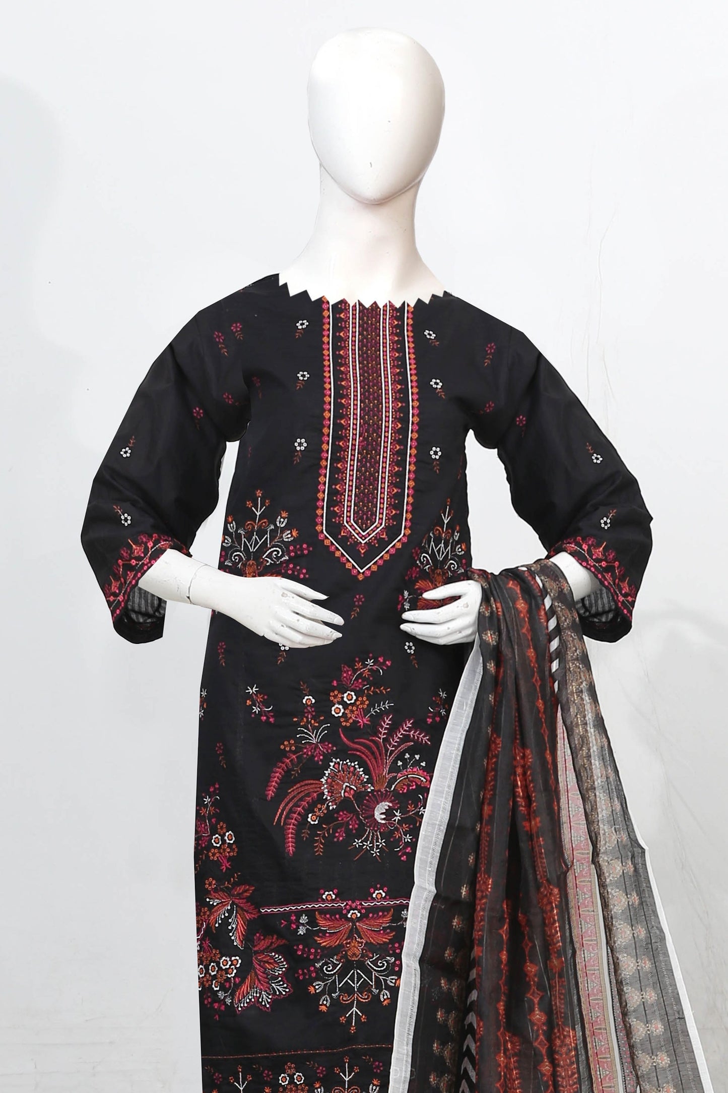 Zarqash By Anaya Noor Emb Lawn 3-PC