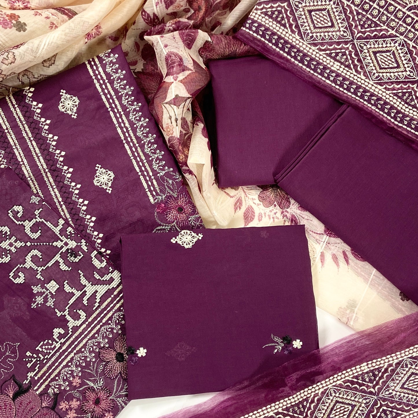 Anaya Noor Embroidered Linen With Patches
