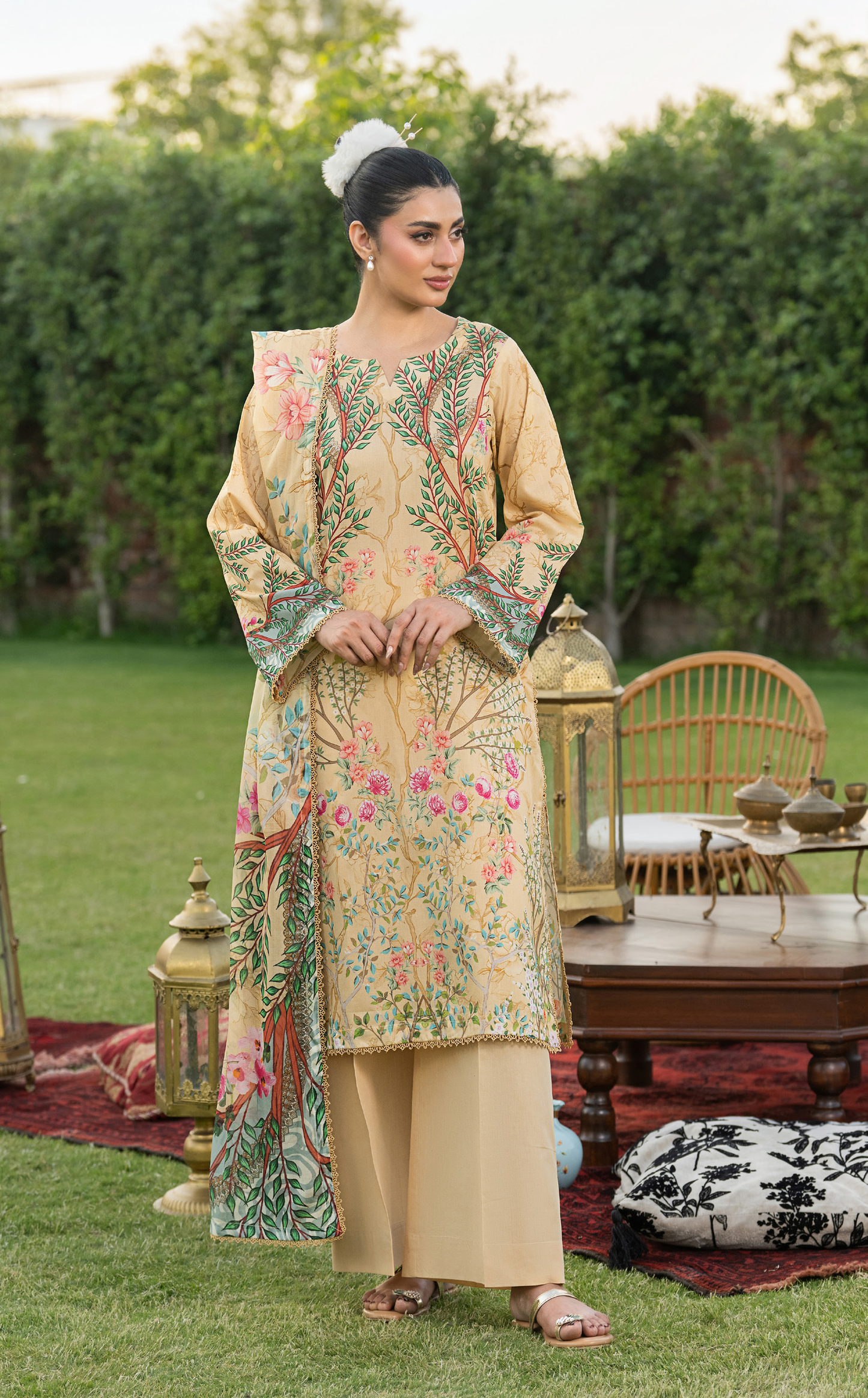 Raiha Premium Printed Lawn 3PC