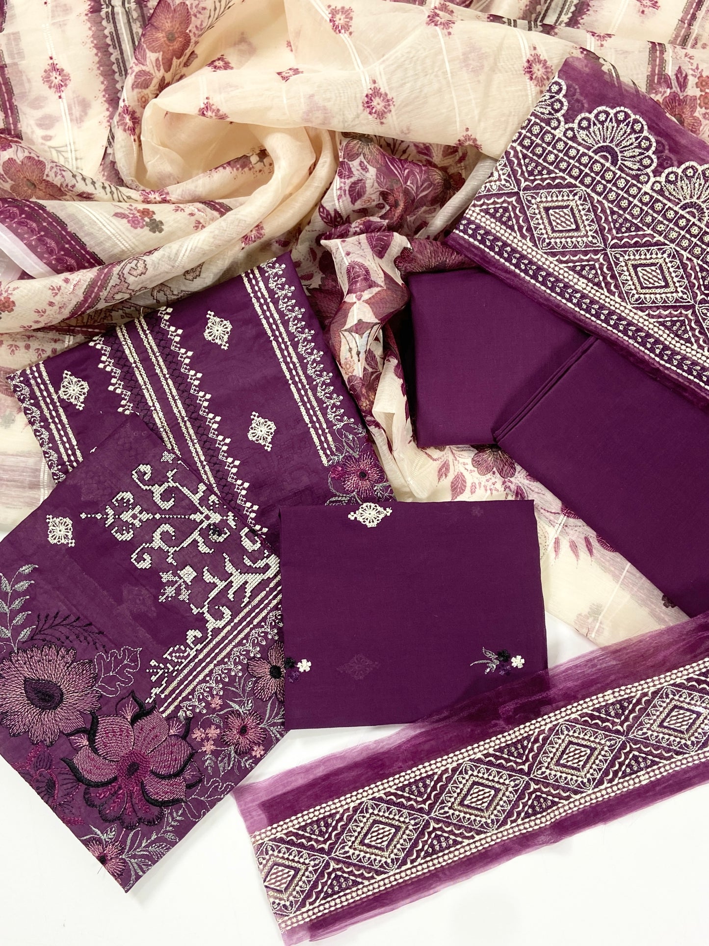 Anaya Noor Embroidered Linen With Patches