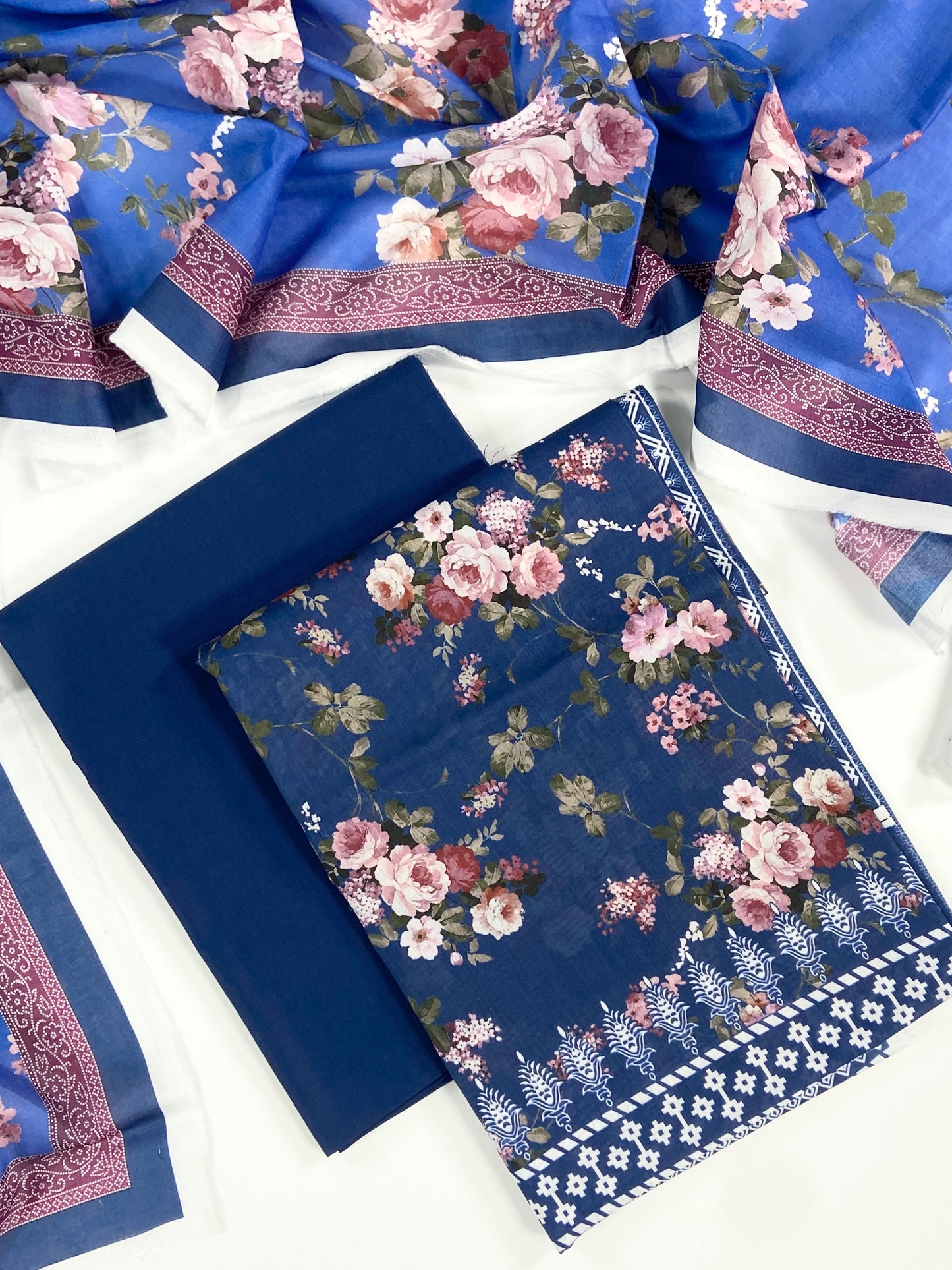 Mashaim Digital Printed Lawn 3PC