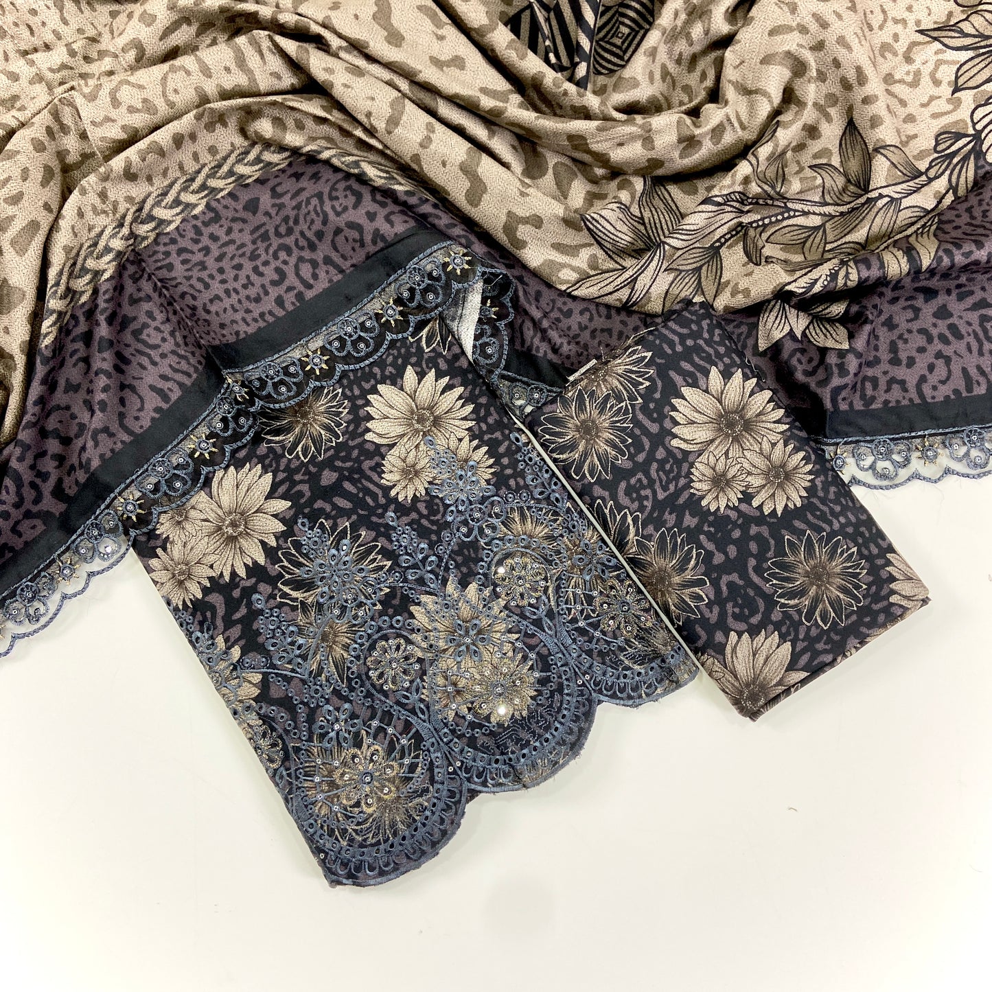 Ramsha Embroidered Dhanak 3PC
