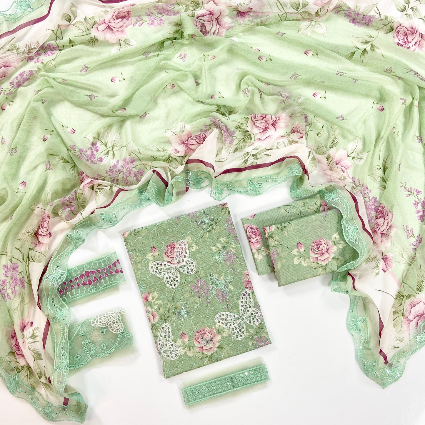 Maria B Embroiderd & Digital Printed Lawn 3PC