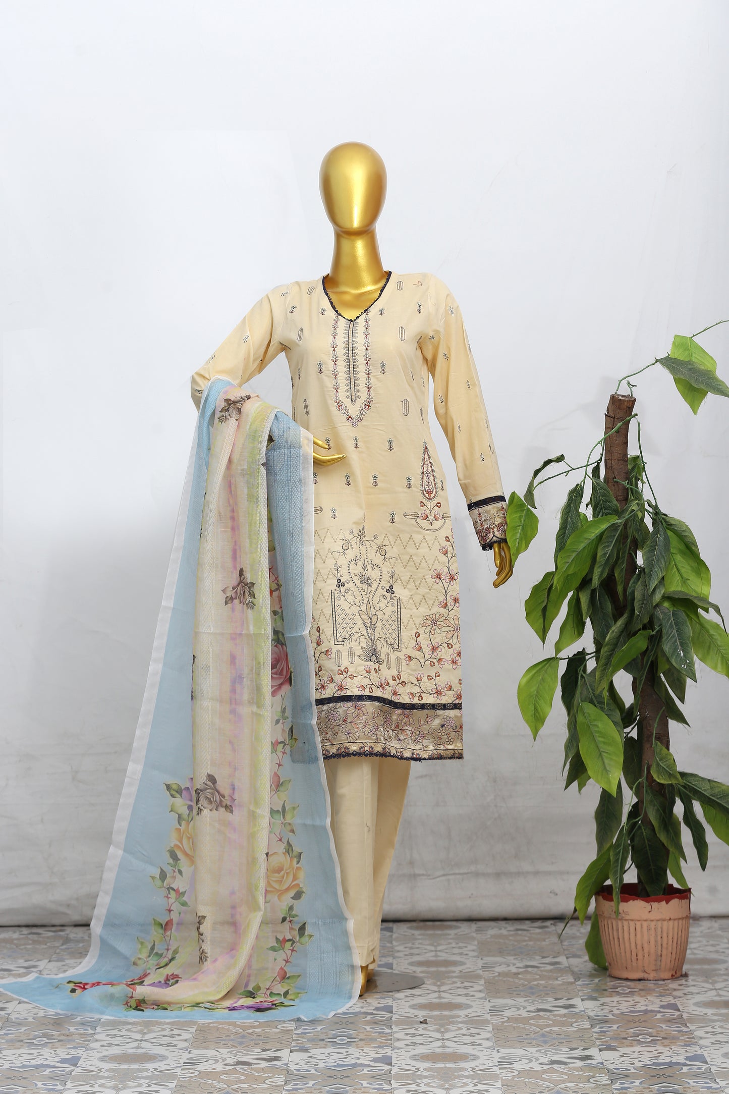 Zarqash By Anaya Noor Heavy Emb With Neno Kara 3PC