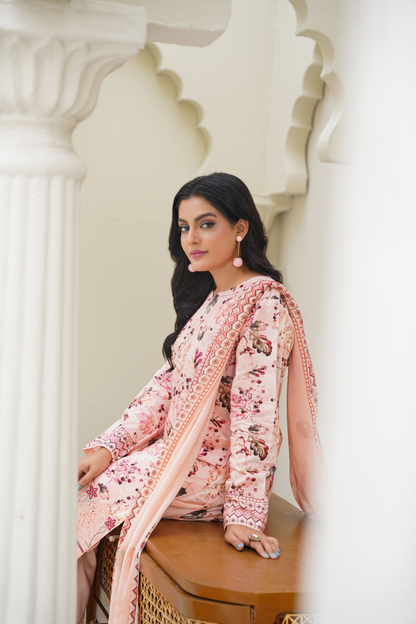 Anaya – Aaghaz-e-Sardi 3PC Viscose Suit