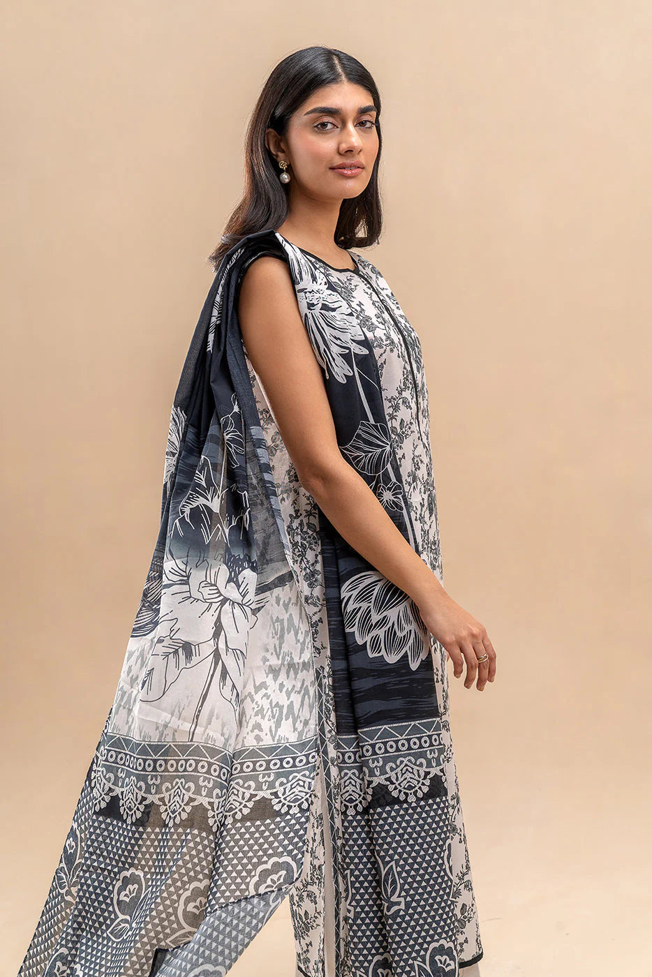 Beechtree Digital Printed Lawn 3PC
