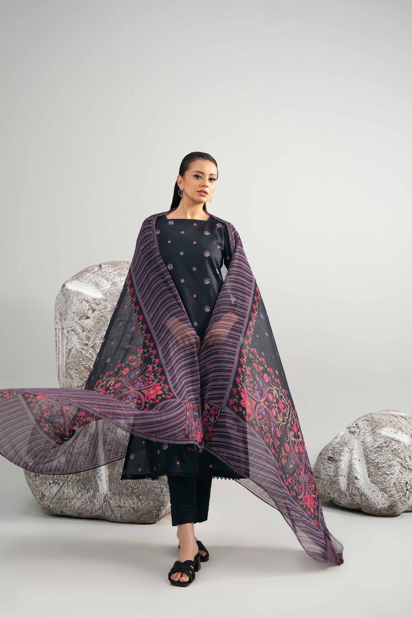 Nishat Digital Printed Lawn 2PC