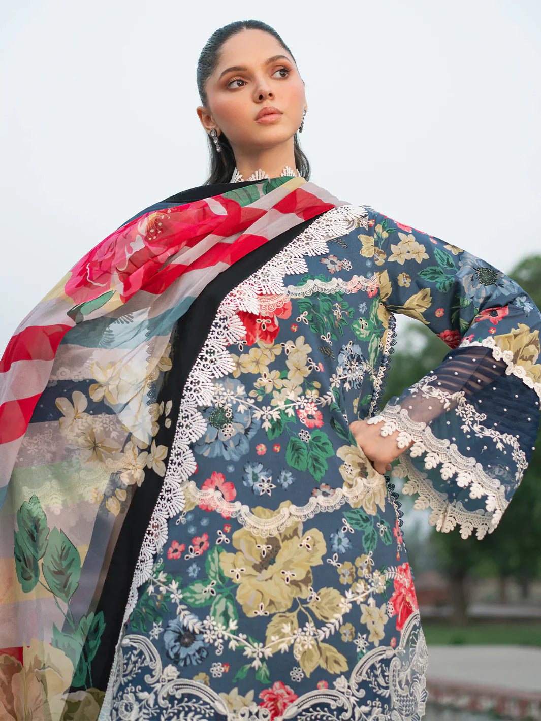 Naqsh Naz | Bin Ilyas | Luxury Lawn