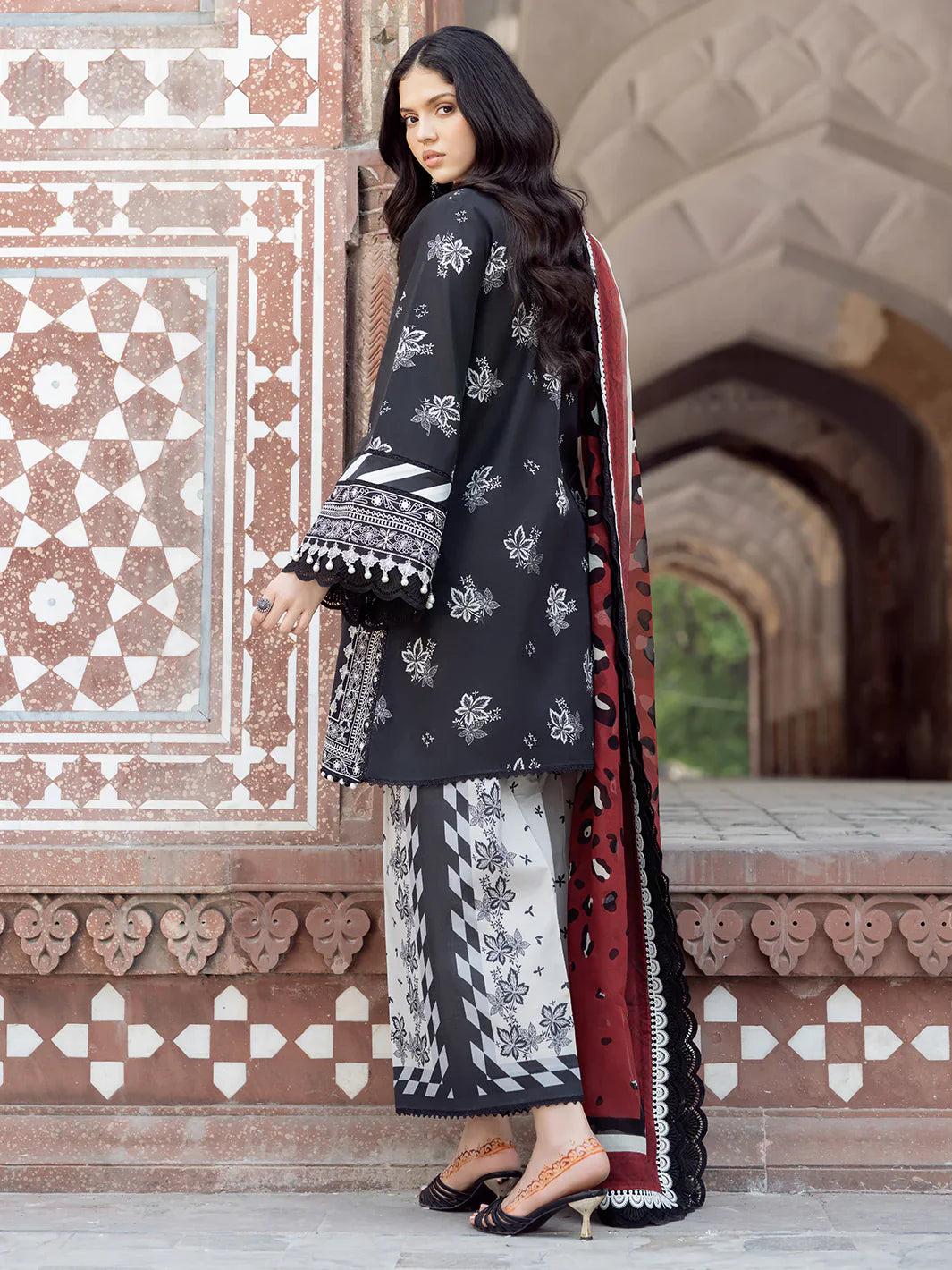 Naqsh Naz | Bin Ilyas | Luxury Lawn