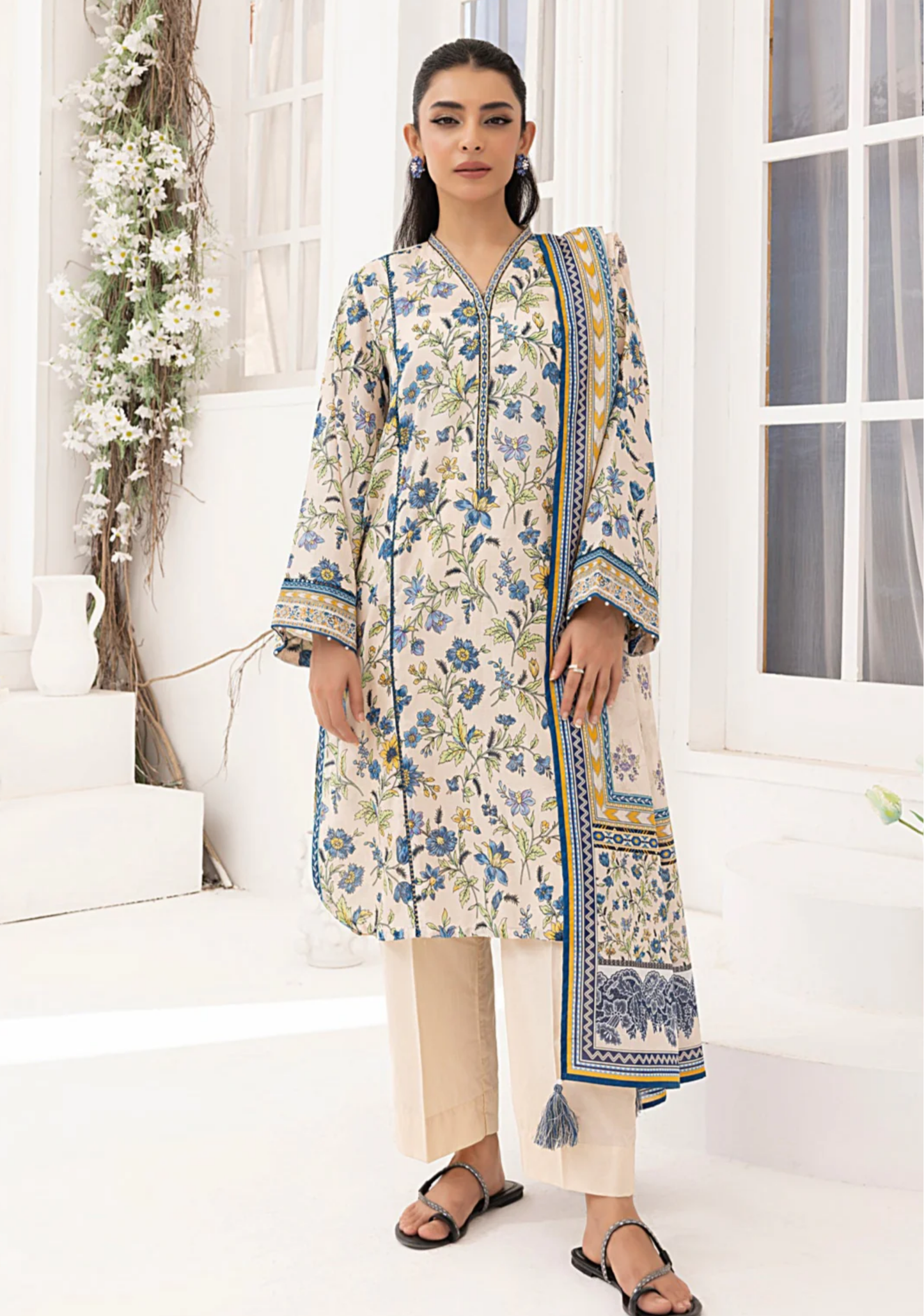 Lakhany Digital Printed Lawn 3PC