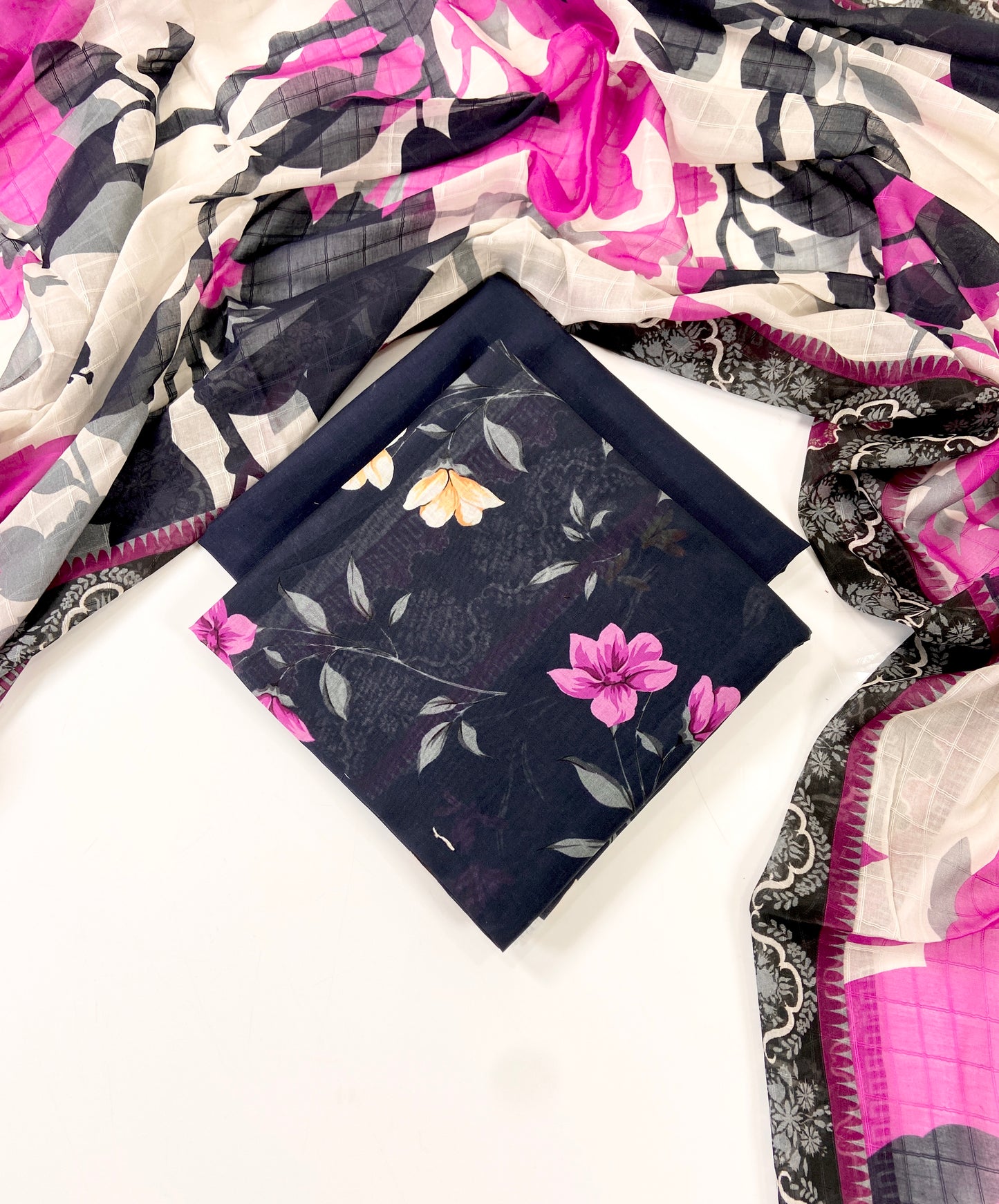 Anaya Noor Digital Printed Lawn 3PC